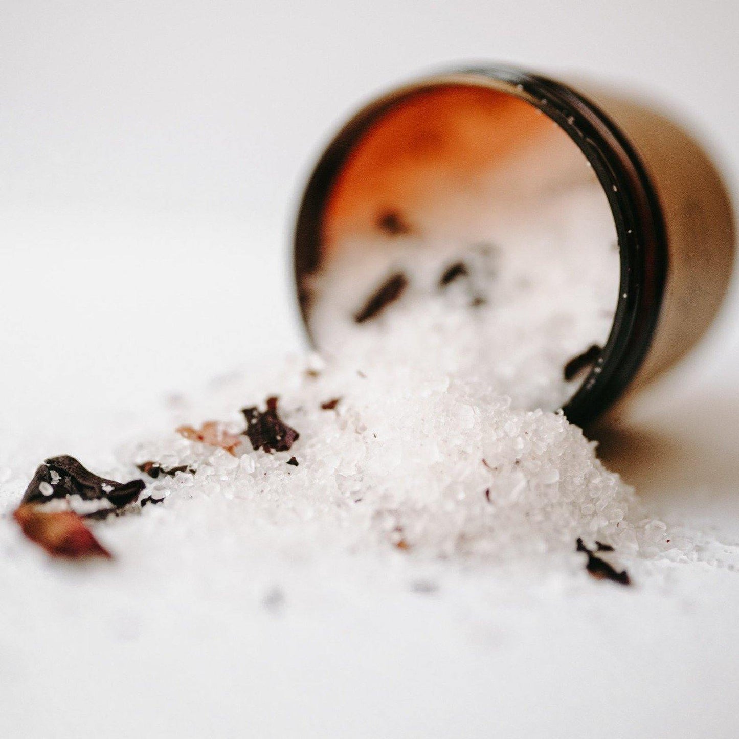 Seduction Bath Soak - La Défense - Niche Beauty and Wellness