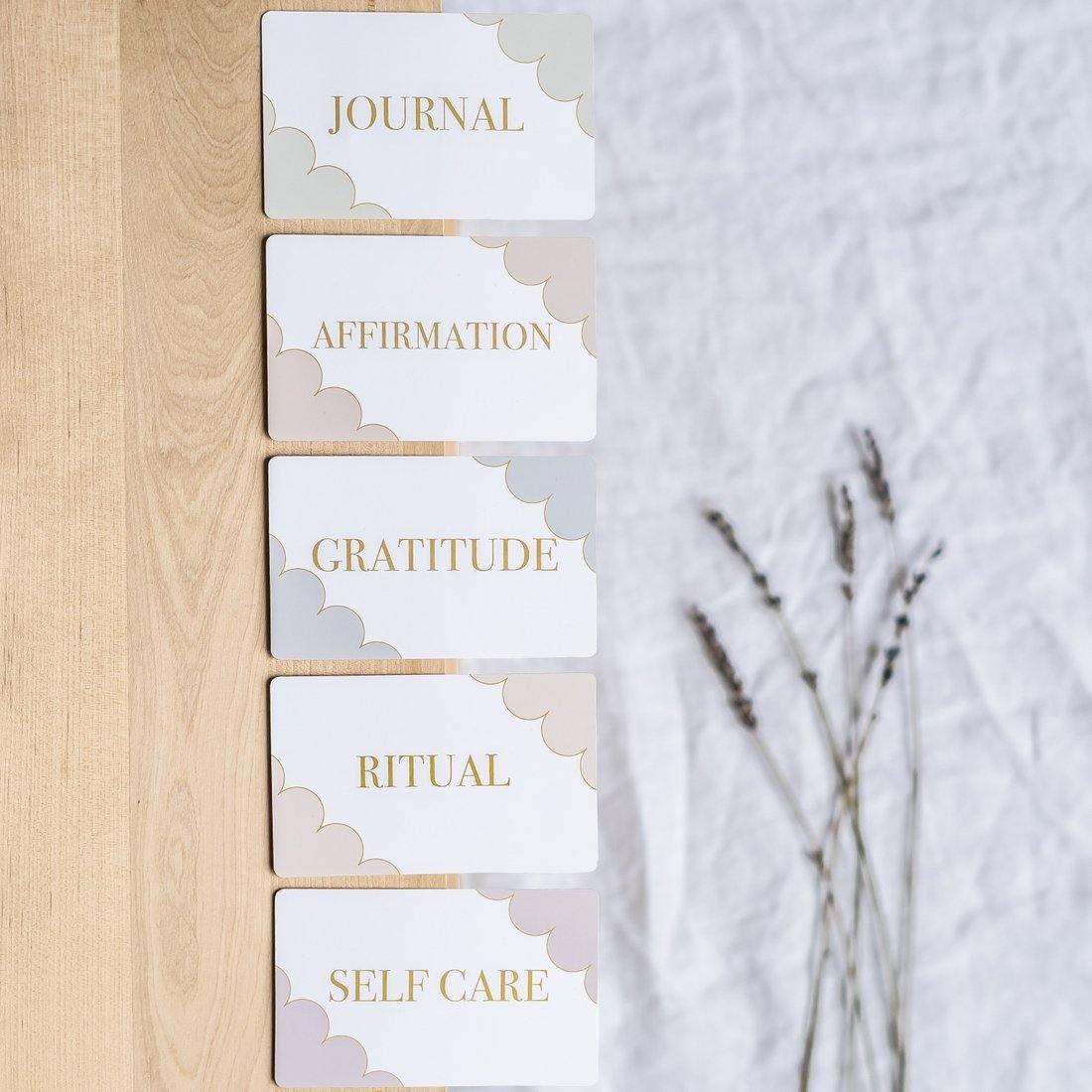 LSW Mind Cards - New Mom Edition - La Défense - Niche Beauty and Wellness